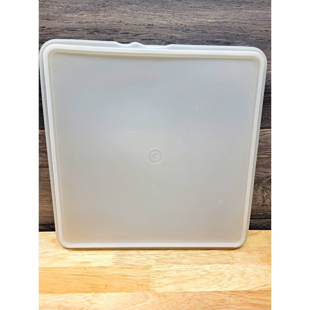 Tupperware Square Snap-On Lid White Plastic 12 in Reusable MPN 223-2